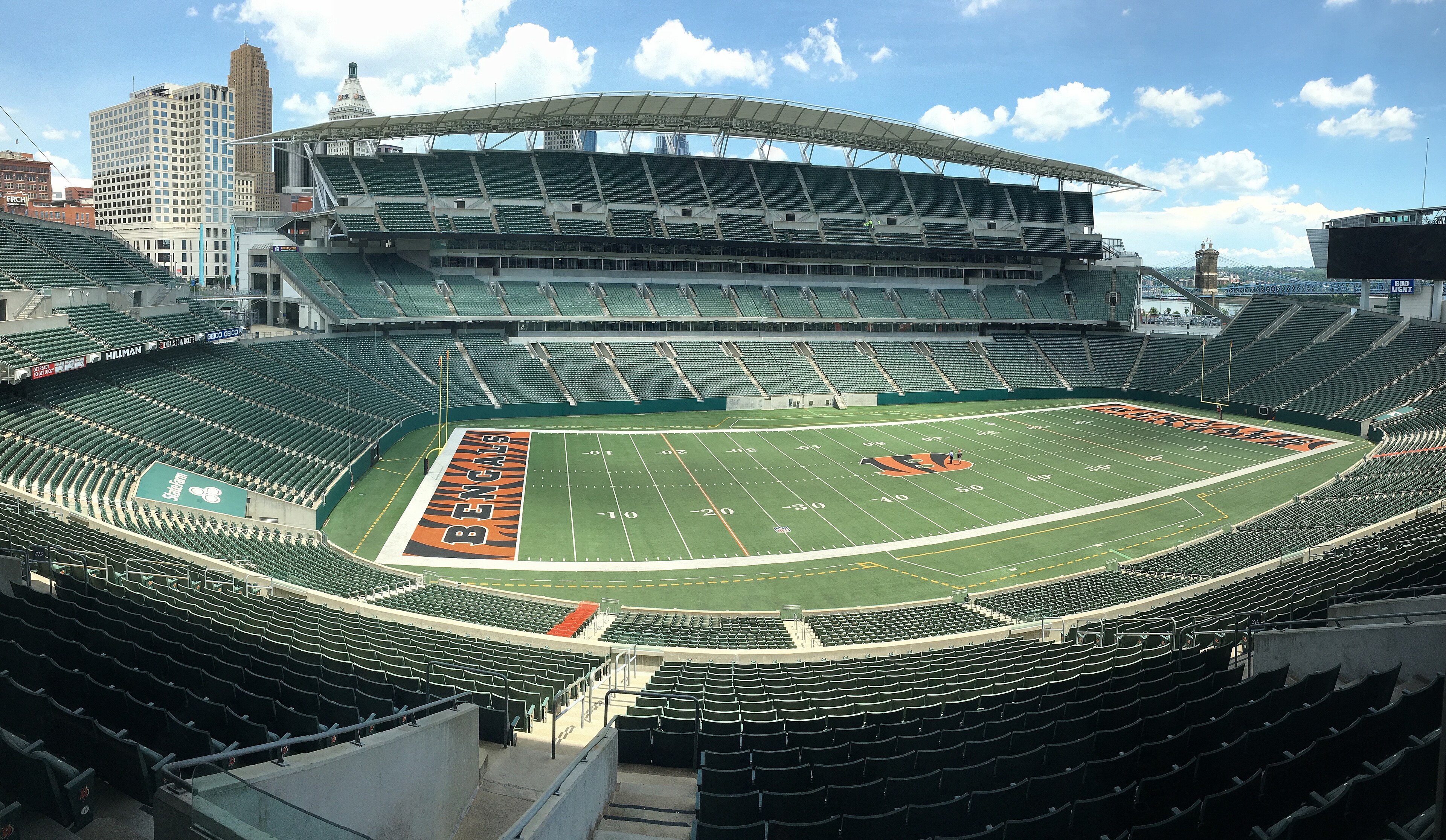 A wide interior view of the Cincinnati Bengals' empty stadium in 2017.