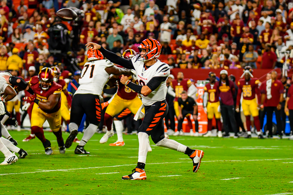 Cincinnati Bengals quarterback Joe Burrow throws a pass during a 2025 preseason game at Washington.
